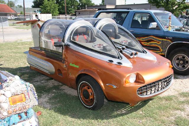 2006_ArtCar_1_Ball 038 